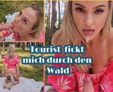 Vicky Fox – Mitten im Wald vom Spanner gefickt